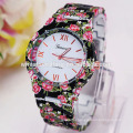 2015 latest design heavy alloy band geneva flower watch woman geneva